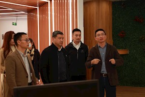东阳市委常委、组织部长柳尊科来广厦大学走访调研